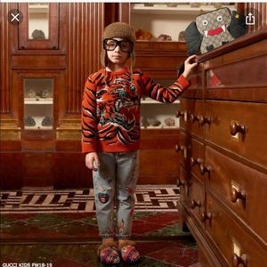 Gucci orange boys wool tiger sweater size 4